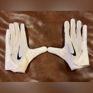 Nike vapor jet 7.0 football gloves